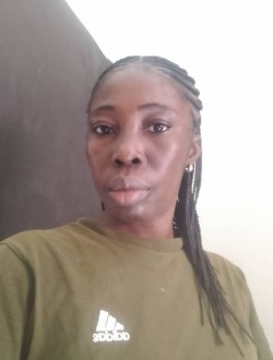 Profil de Pauline, une femme célibataire de 44 ans à Petit Abidjan-Youkou