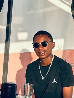 profile picture 0