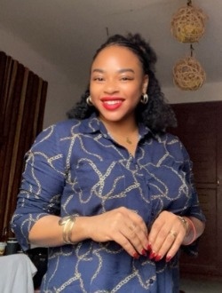 Profil de Ladouceur, une femme célibataire de 35 ans à Yaoundé