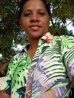 Profil de Fanjanirina, une femme célibataire de 43 ans à Abattoir