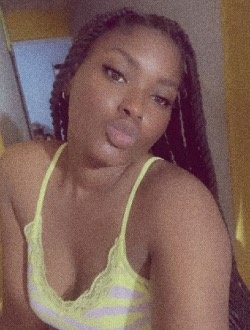 Profil de Marie-Emmanuelle, une femme célibataire de 30 ans à Montpellier