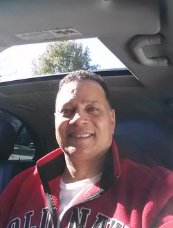 Profil de Flores, un homme célibataire de 62 ans à Brema-Hamburga archidiocese