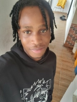 Profil de Emmanuel, un homme célibataire de 20 ans à Miami