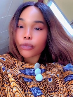 Profil de Indra, une femme célibataire de 25 ans à Yaoundé