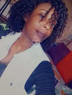 Profil de Faveurt, une femme célibataire de 38 ans à Aboukoua