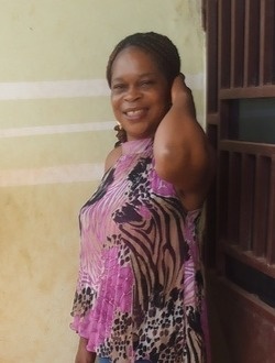 Profil de Germaine, une femme célibataire de 44 ans à Yaoundé