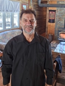 Profil de Robert, un homme célibataire de 67 ans à Trois-Rivières