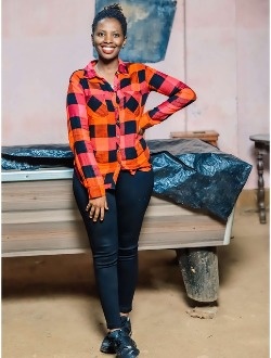 Profil de Lilian, une femme célibataire de 29 ans à Bujumbura