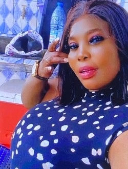 Profil de Nadia, une femme célibataire de 40 ans à Yaoundé
