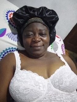 Profil de Maryline, une femme célibataire de 43 ans à Yaoundé