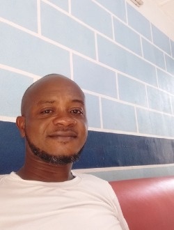 Profil de Pascal, un homme célibataire de 37 ans à Abidjan