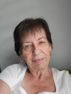 Profil de France, une femme célibataire de 69 ans à Saint-Hyacinthe