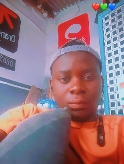 Profil de Phine, un homme célibataire de 22 ans à Kinshasa Nongo