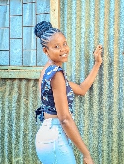 Profil de Wissena, une femme célibataire de 24 ans à Antsiranana