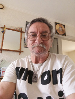 Profil de Charles, un homme célibataire de 69 ans à Bages