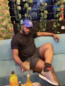 Profil de Junior, un homme célibataire de 36 ans à Douala