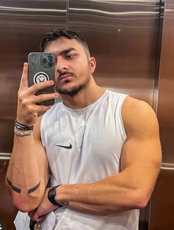 Profil de Lydon, un homme célibataire de 40 ans à La Quinta