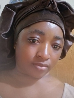 Profil de Tina, une femme célibataire de 35 ans à Abé