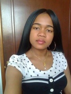 Profil de Costantine, une femme célibataire de 35 ans à Sambava