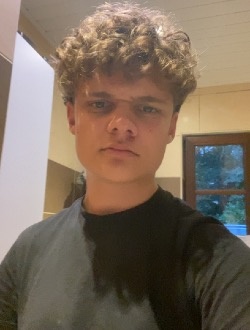 Profil de Matheo, un homme célibataire de 18 ans à Gembloux