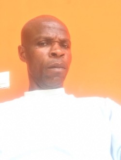 Profil de Serge, un homme célibataire de 41 ans à Abidjan