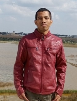 Profil de Mickaël, un homme célibataire de 32 ans à 1ER Arrondissement