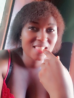Profil de Ordy, une femme célibataire de 33 ans à Yaoundé