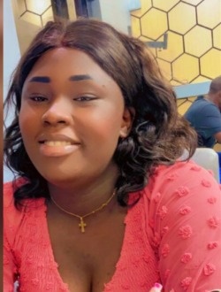 Profil de Flora, une femme célibataire de 23 ans à Douala