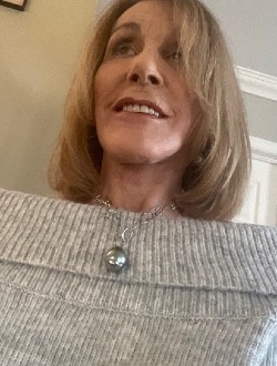 Profil de Harmonie, une femme célibataire de 75 ans à Sainte-Julie