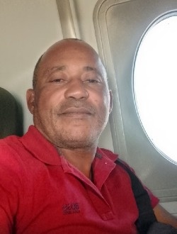 Profil de Felix, un homme célibataire de 49 ans à Libreville