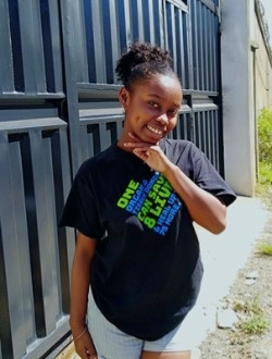 Profil de Razanamalala Jessica, une femme célibataire de 19 ans à Manakara