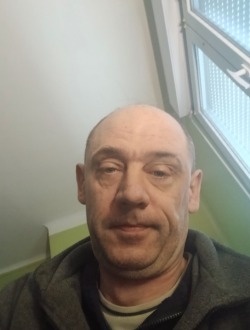 Profil de Yannick, un homme célibataire de 46 ans à Loos