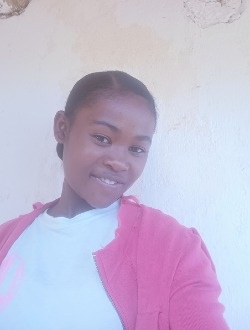 Profil de Marcella, une femme célibataire de 27 ans à Alakamisy-Ambohimaha