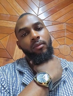 Profil de Emmanuel, un homme célibataire de 29 ans à Yaoundé