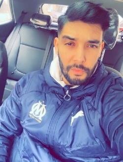 Profil de Tony, un homme célibataire de 34 ans à Alger Plage