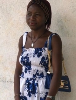 Profil de Fernanda, une femme célibataire de 21 ans à Ébolowa