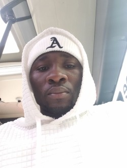 Profil de Chovany, un homme célibataire de 33 ans à Yaoundé