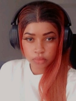 Profil de Kadi, une femme célibataire de 32 ans à Grand-Bassam