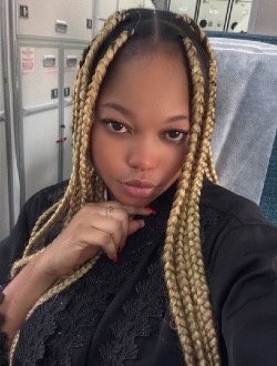 Profil de Nafi, une femme célibataire de 29 ans à Ouagadougou