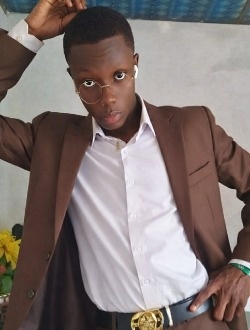 Profil de Junior Emmanuel, un homme célibataire de 22 ans à Abidjan