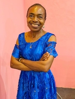 Profil de Maria, une femme célibataire de 50 ans à Douala