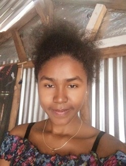 Profil de Lydia, une femme célibataire de 29 ans à Antalaha