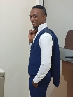 Profil de Kodjo, un homme célibataire de 40 ans à Ablogbé