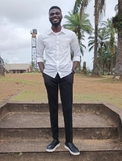 Profil de Bienvenu, un homme célibataire de 33 ans à Edéa