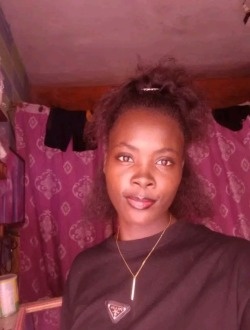 Profil de Claire, une femme célibataire de 26 ans à Yaoundé