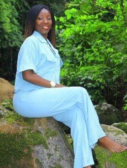 Profil de Zitalorette, une femme célibataire de 34 ans à Libreville