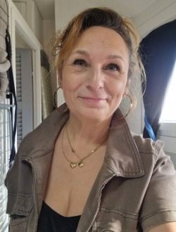 Profil de Laurence, une femme célibataire de 55 ans à Draguignan