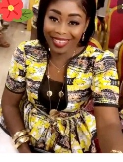 Profil de Sylvia, une femme célibataire de 40 ans à Ewo