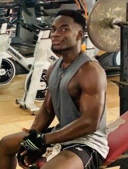 Profil de Kratos, un homme célibataire de 31 ans à Sinfla