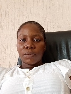 Profil de Alida, une femme célibataire de 31 ans à Abokicodji